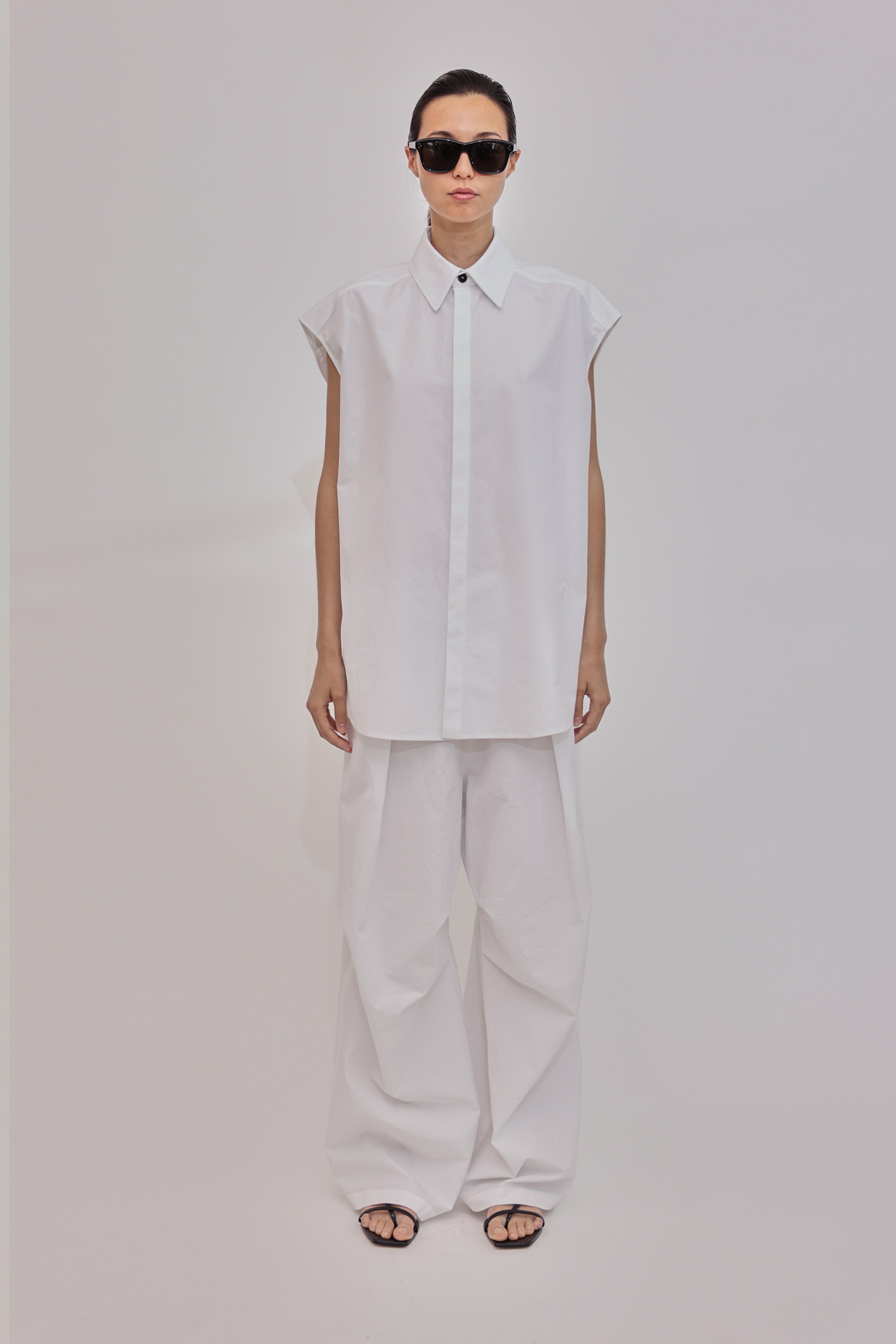 Sleeveless Cotton Shirt With Pleats - GAUCHERE