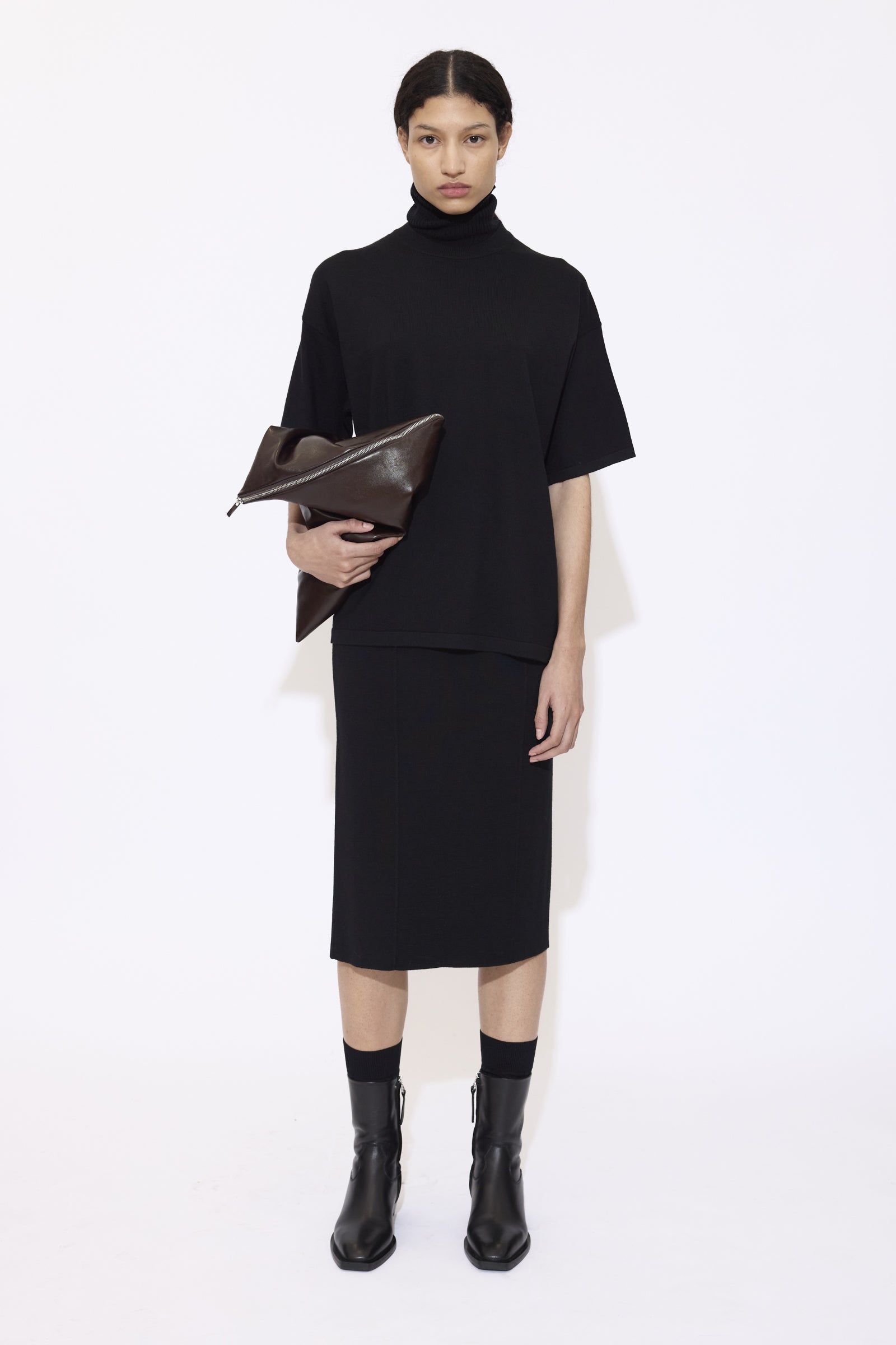 Crew Neck Top In Black Merino Wool - GAUCHERE