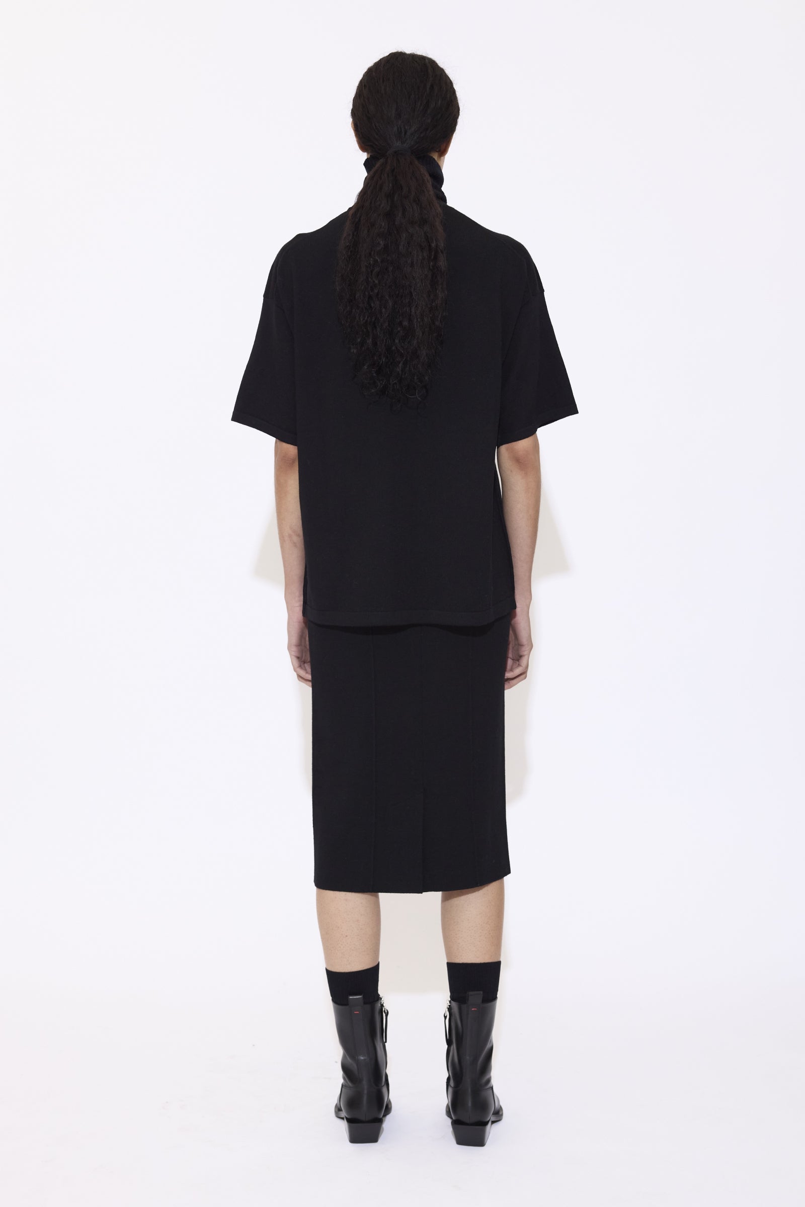 Crew Neck Top In Black Merino Wool - GAUCHERE