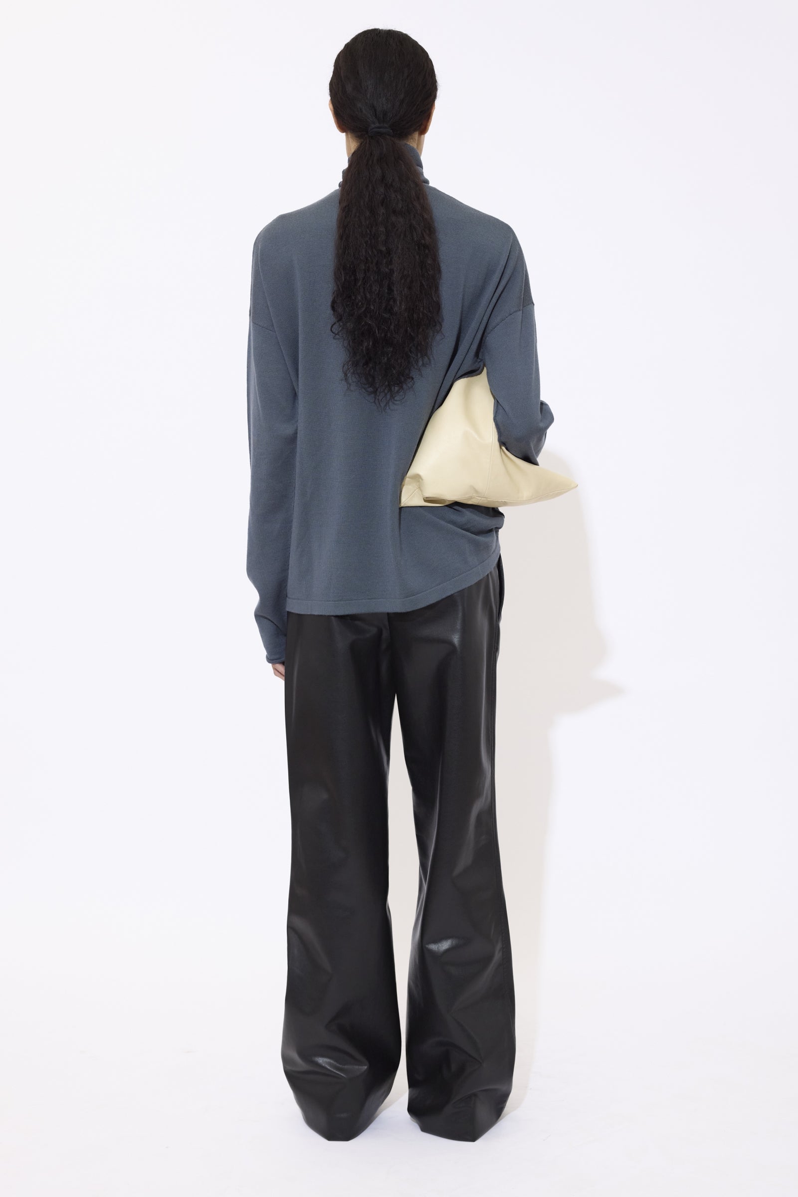 Blue Merino Wool Turtleneck Sweater - GAUCHERE